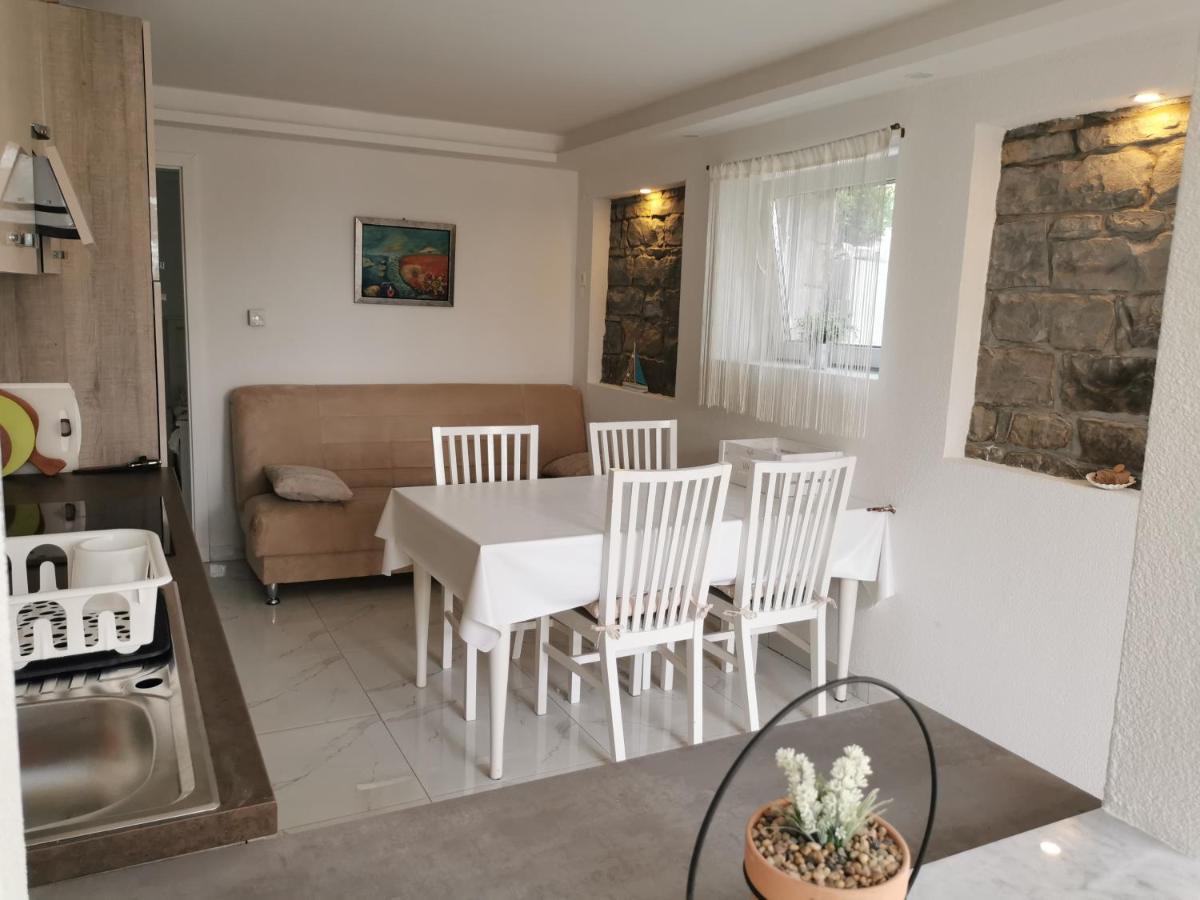 Apartma Kantina Анкаран Екстериор снимка