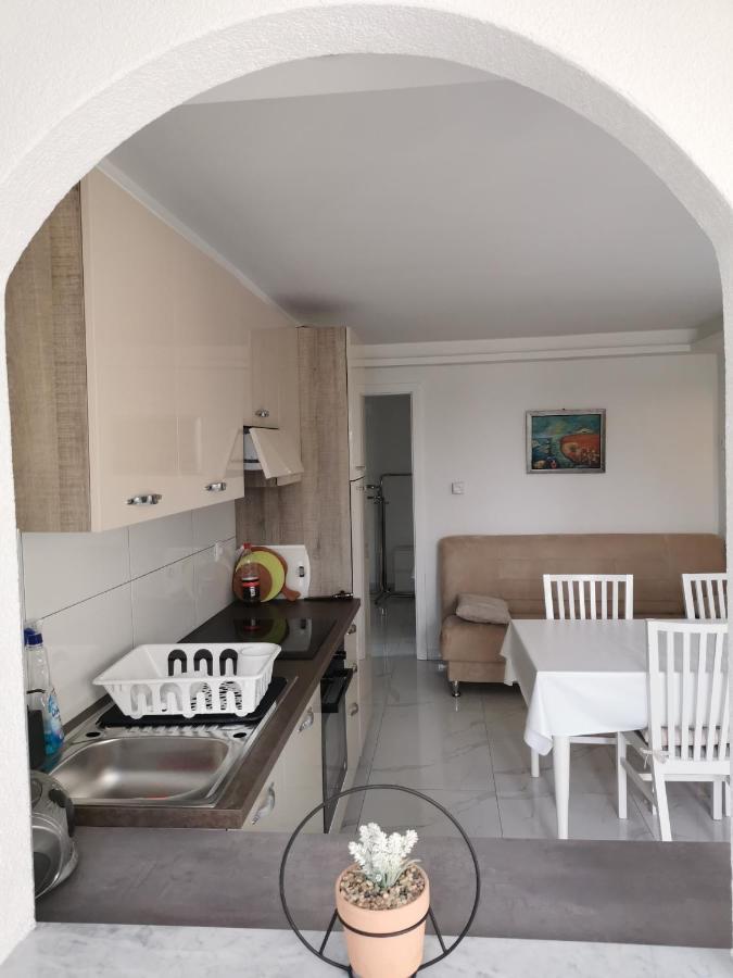 Apartma Kantina Анкаран Екстериор снимка