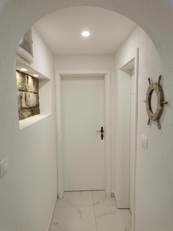 Apartma Kantina Анкаран Екстериор снимка